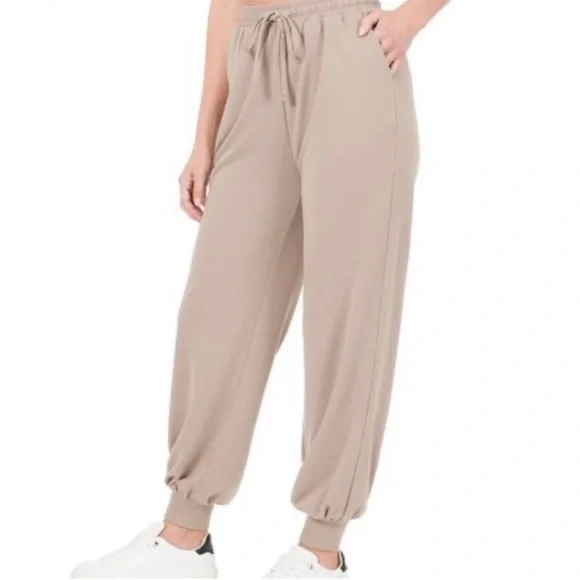 New Zenana Soft French Terry Jogger Pants with Pockets - Picture 1 of 2